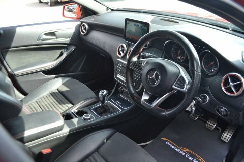 Mercedes-Benz A Class 2.1 A 200 FV16XHM Red #4