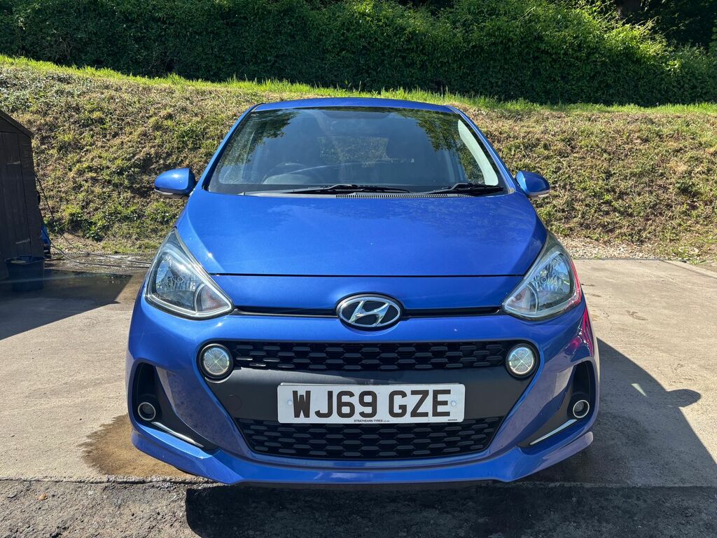 Hyundai I10 1.2 Premium Se Hatchback Euro 6 WJ69GZE Blue #2