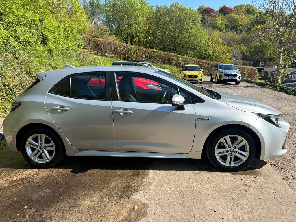 Toyota Corolla 1.8 Vvt-h Gpf Icon Tech Hatchback Hybri WR21BFO Silver #4