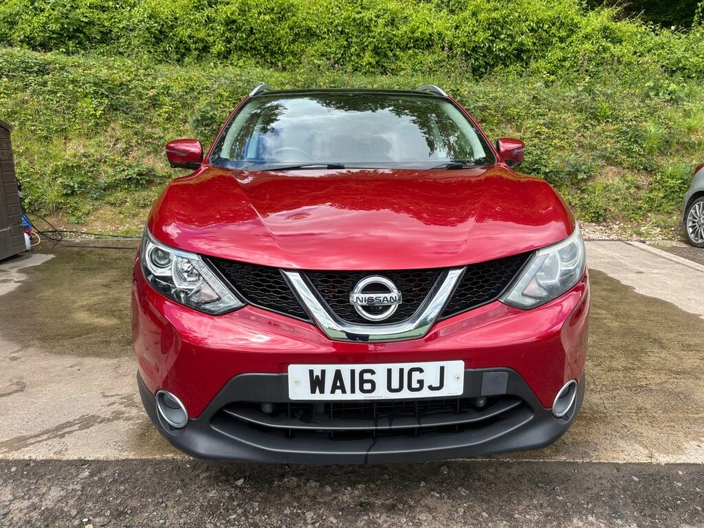Nissan Qashqai 1.5 Dci N-tec Suv 2Wd Euro 6 S WA16UGJ Red #2