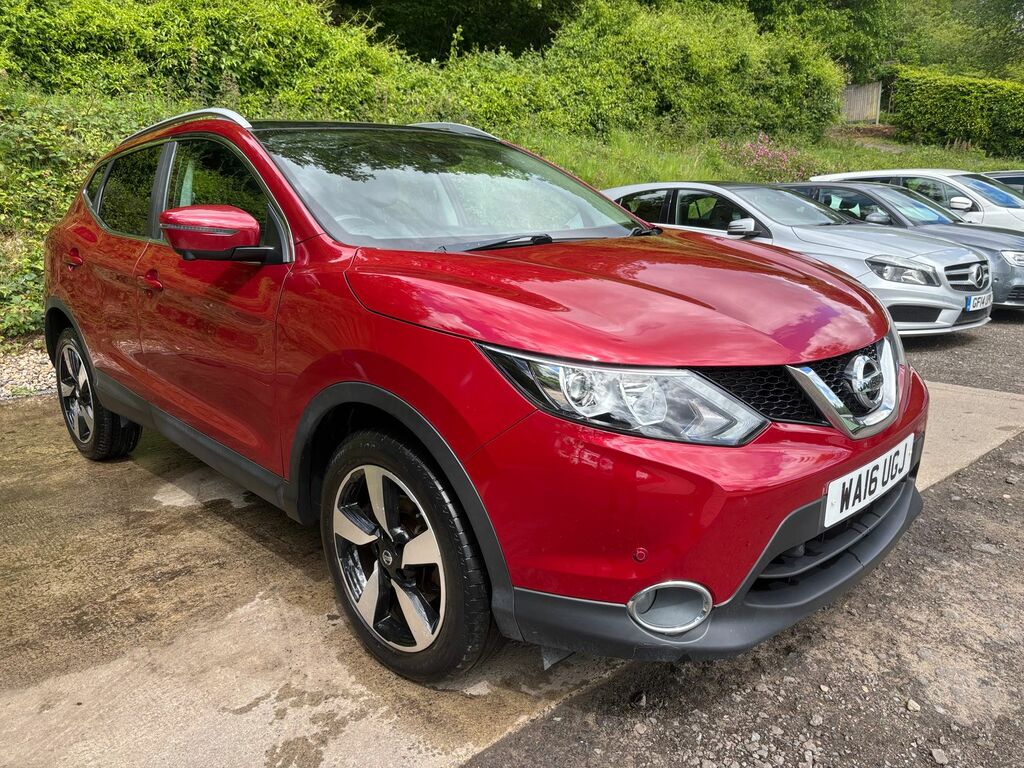 Nissan Qashqai 1.5 Dci N-tec Suv 2Wd Euro 6 S WA16UGJ Red #3