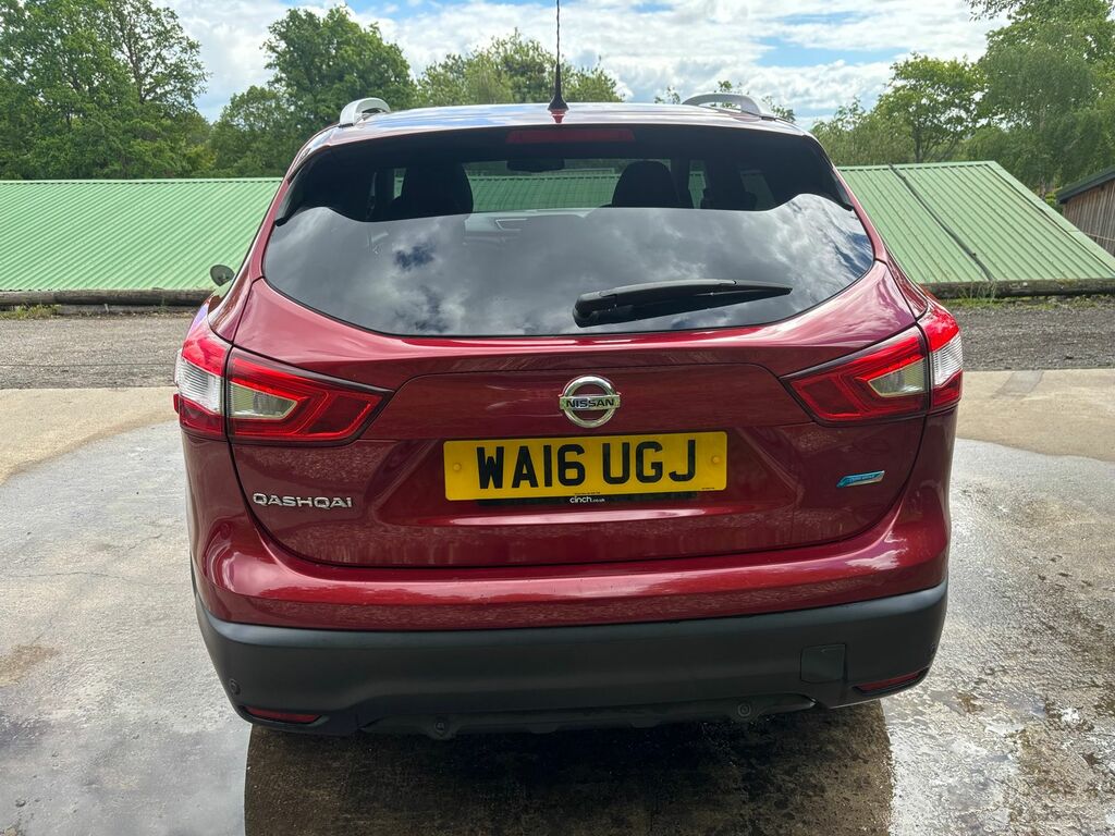 Nissan Qashqai 1.5 Dci N-tec Suv 2Wd Euro 6 S WA16UGJ Red #6