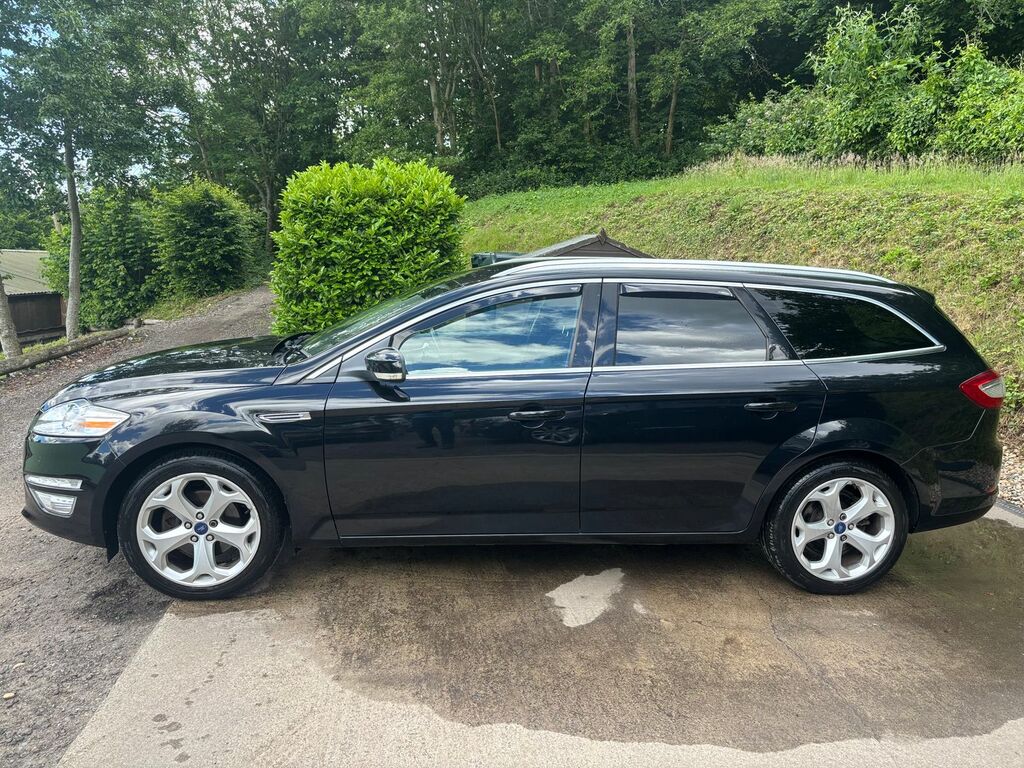 Ford Mondeo Mondeo Titanium Red #8