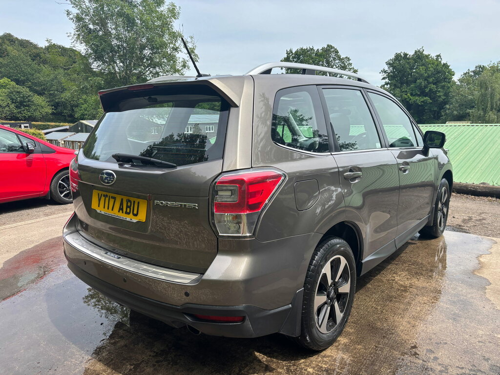 Subaru Forester 2.0 Xe Premium Lineartronic Gold #5