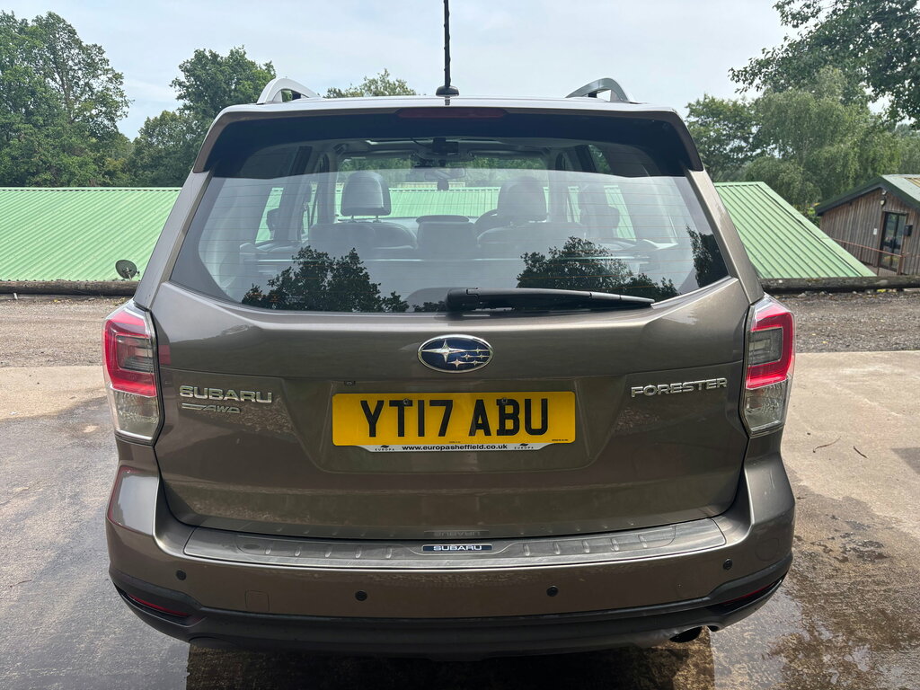 Subaru Forester 2.0 Xe Premium Lineartronic Gold #6