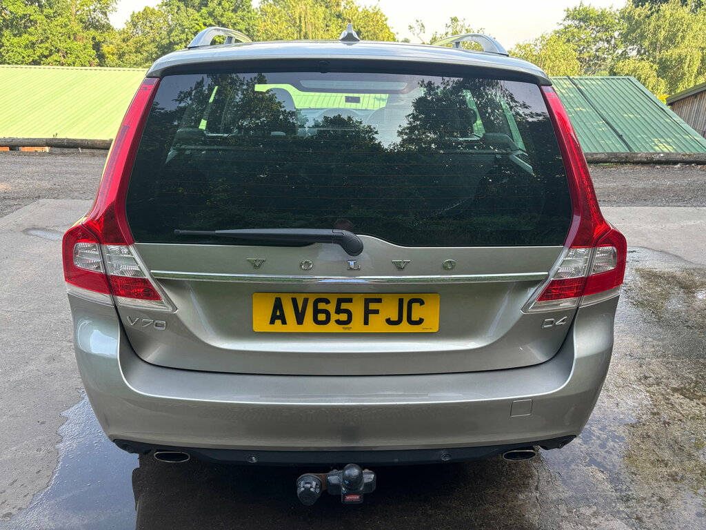 Volvo V70 2.0 D4 Se Lux Estate Euro 6 Ss Gold #6