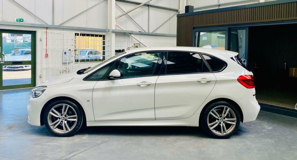 BMW 2 Series Active Tourer Mpv 2.0 220D M Sport Euro 6 Ss 20151 White