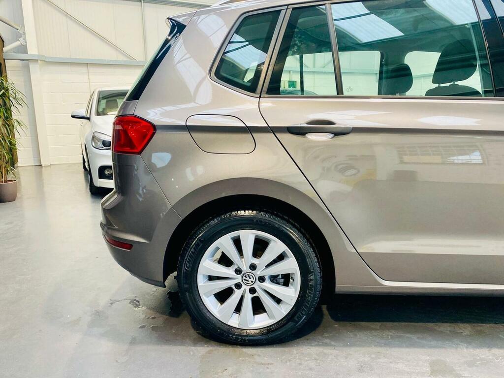 Volkswagen Golf SV Silver #54