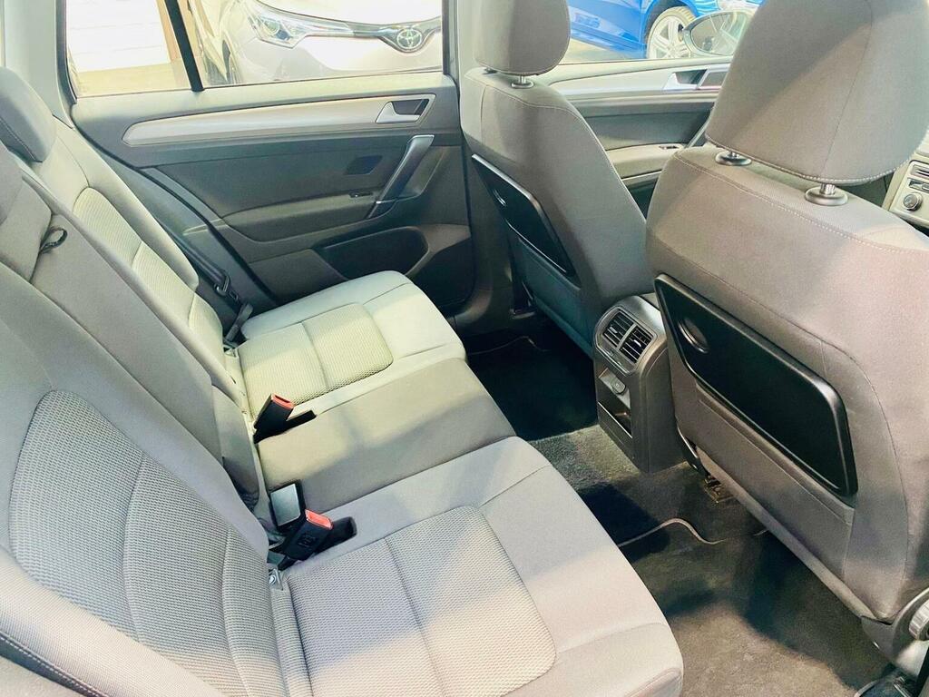 Volkswagen Golf SV Silver #28