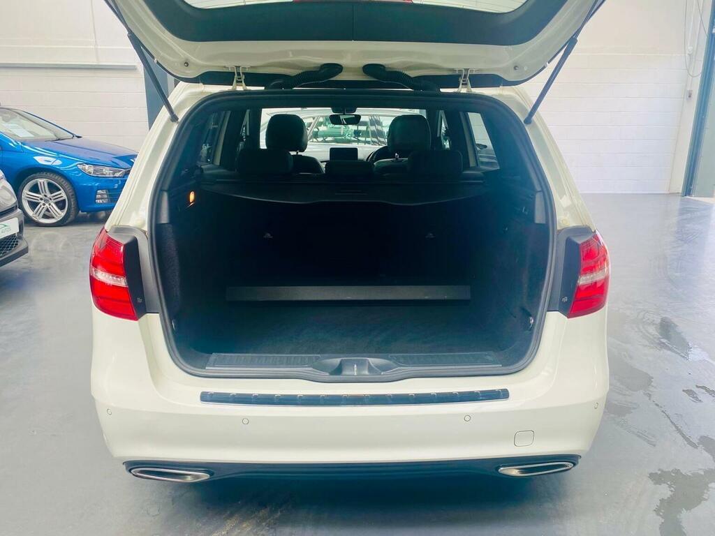 Mercedes-Benz B Class B 250 E Sport Premium Red #19