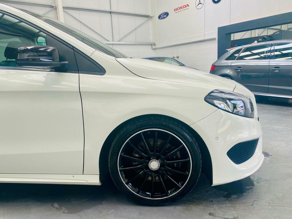 Mercedes-Benz B Class B 250 E Sport Premium Red #52
