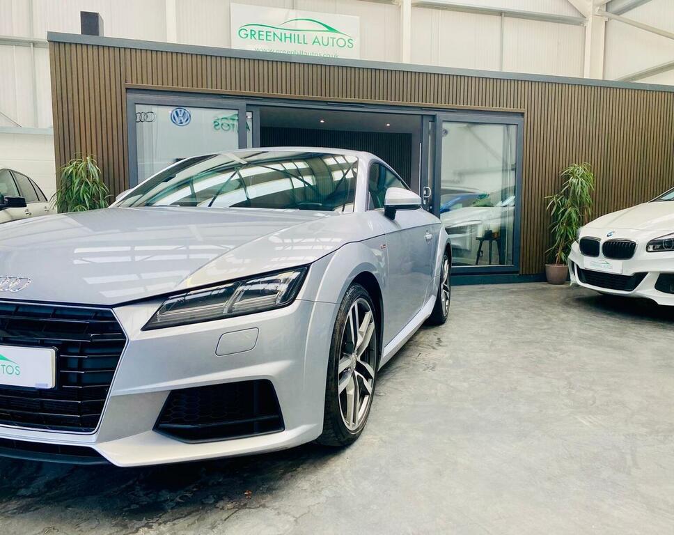 Audi TT 2.0 Tdi Ultra S Line Roadster Eu Red #16