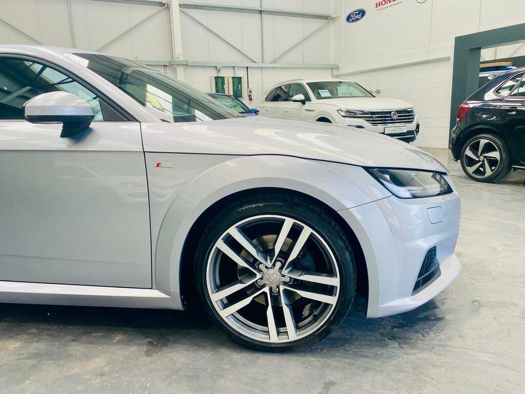 Audi TT 2.0 Tdi Ultra S Line Roadster Eu Red #22