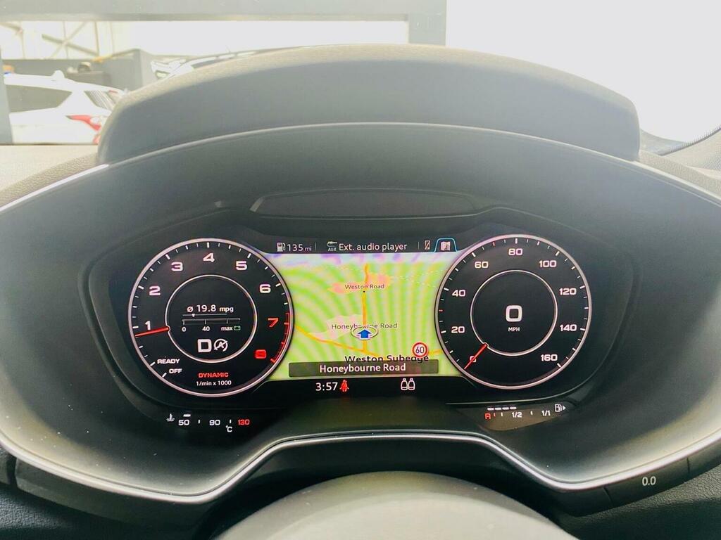 Audi TT 2.0 Tdi Ultra S Line Roadster Eu Red #25