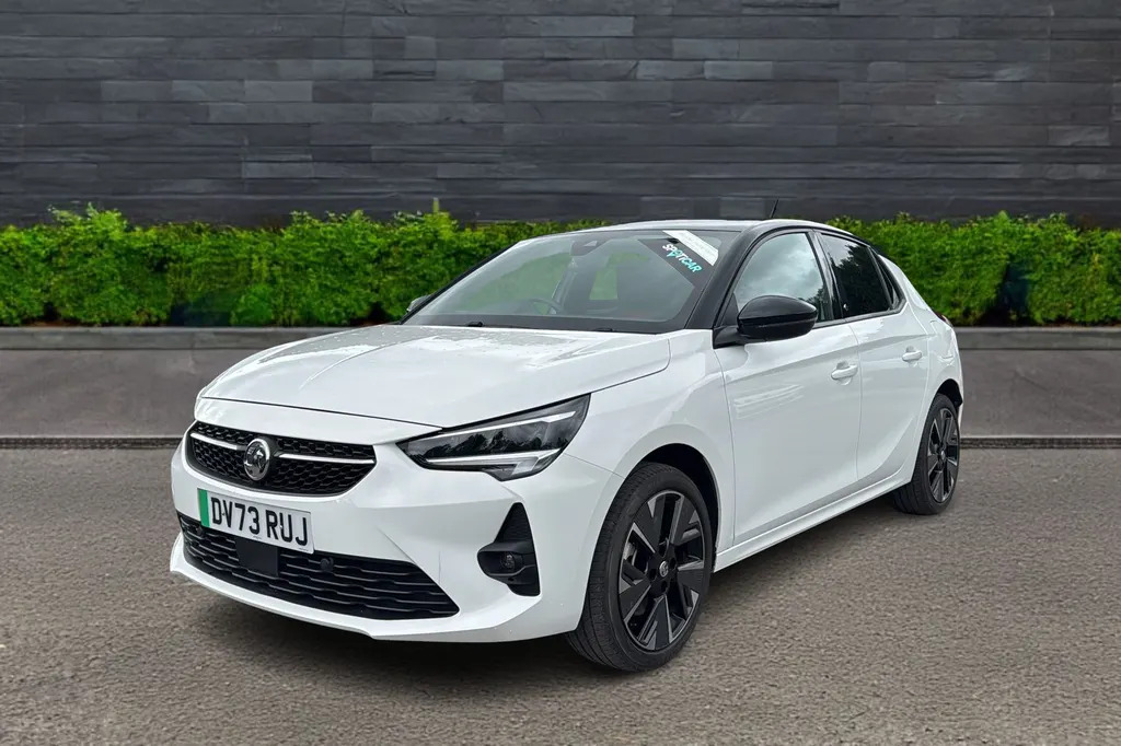 Vauxhall Corsa-e 100Kw Gs 50Kwh 11Kwc DV73RUJ White #3