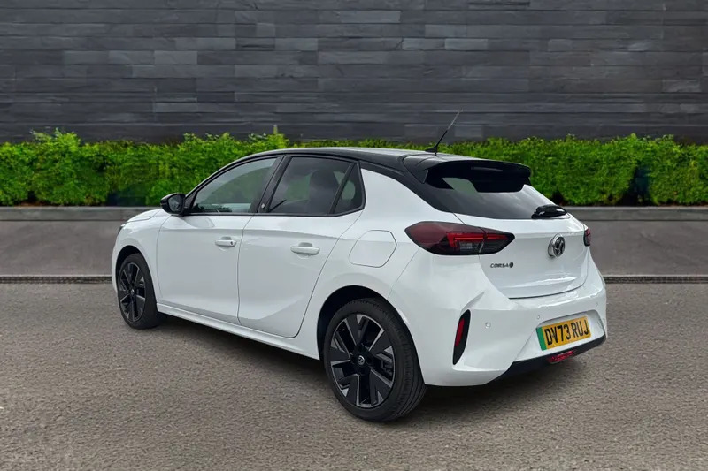 Vauxhall Corsa-e 100Kw Gs 50Kwh 11Kwc DV73RUJ White #5