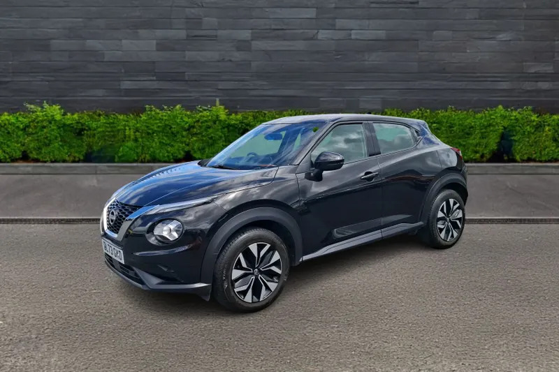 Nissan Juke Hatchback 1.0 Dig-t 114 Acenta DL73GKD Black #2