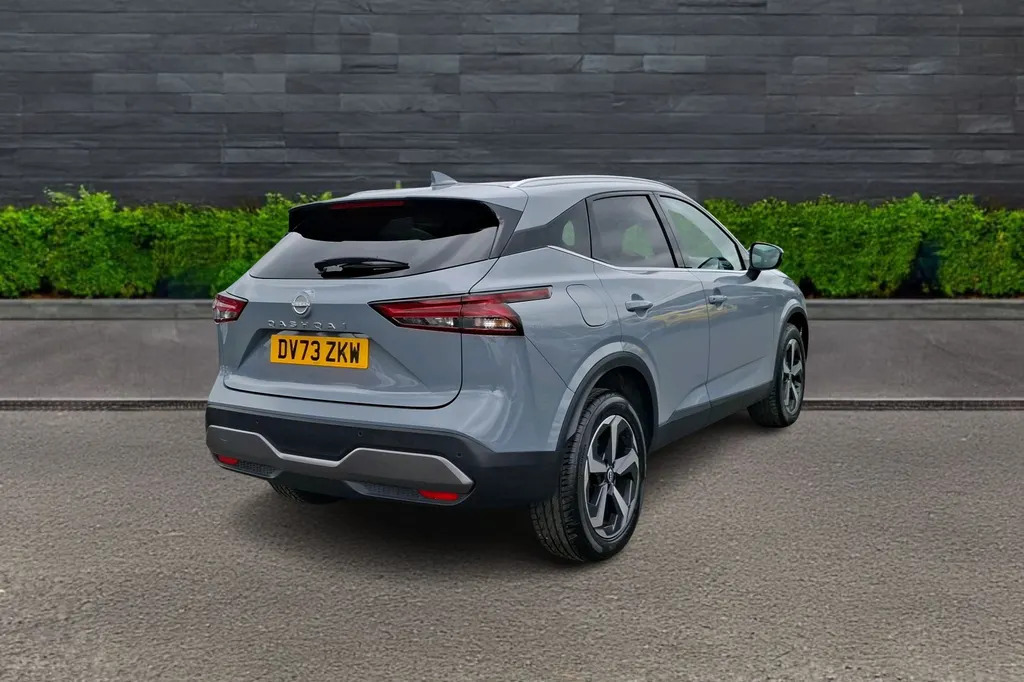 Nissan Qashqai 1.3 Dig-t Mh 158 N-connecta DV73ZKW Grey #6
