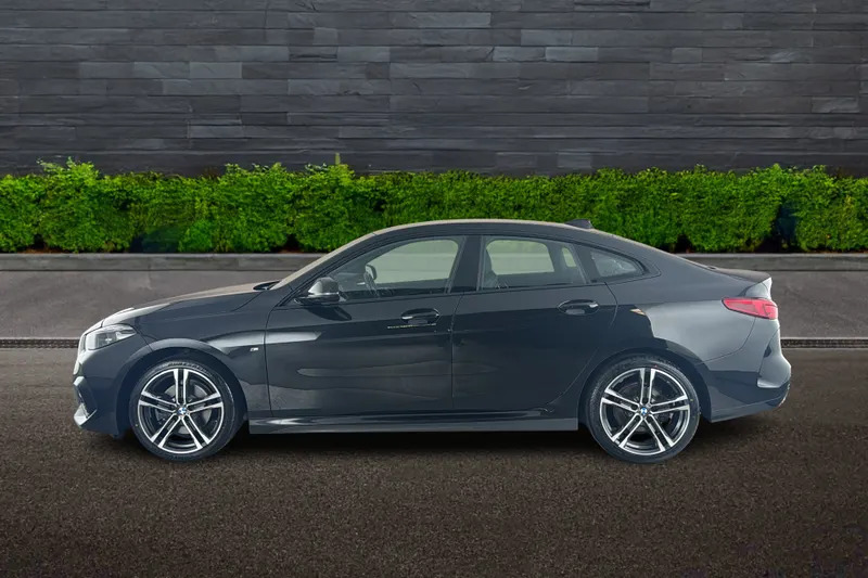 BMW 2 Series M Sport YE72ANR Black #4