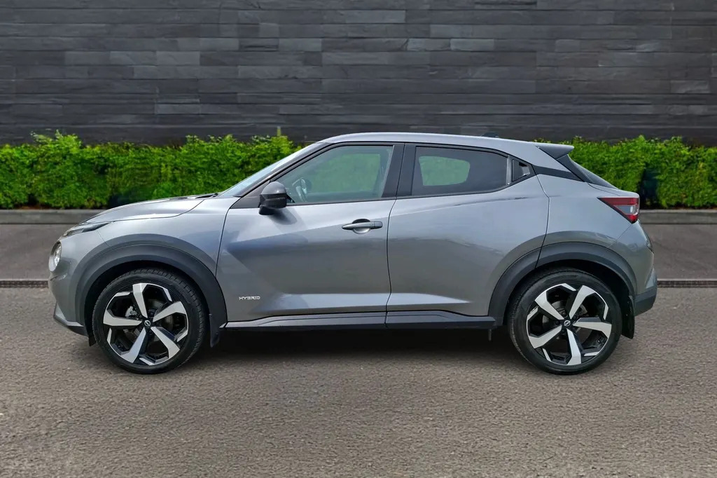Nissan Juke 1.6 Hybrid Tekna VO23NJN Grey #4