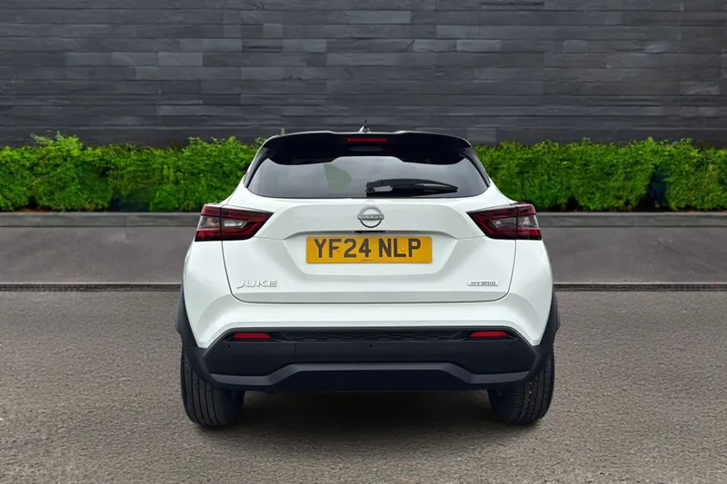 Nissan Juke Juke 1.6 Hybrid N-connecta YF24NLP White #6