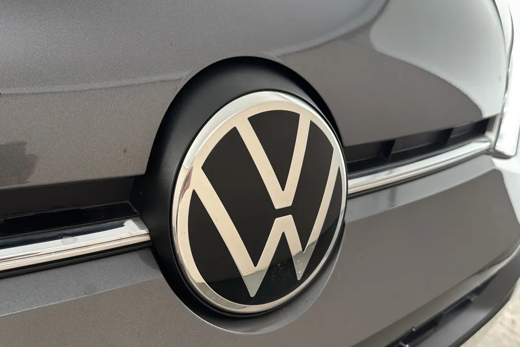 Volkswagen Up R-line White #10