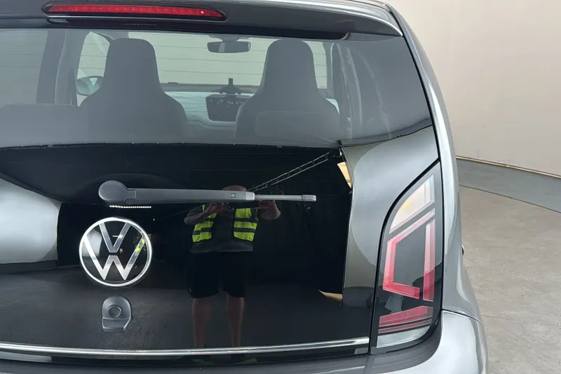 Volkswagen Up R-line White #13