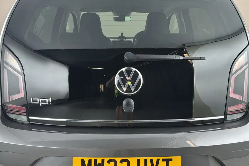 Volkswagen Up R-line White #14