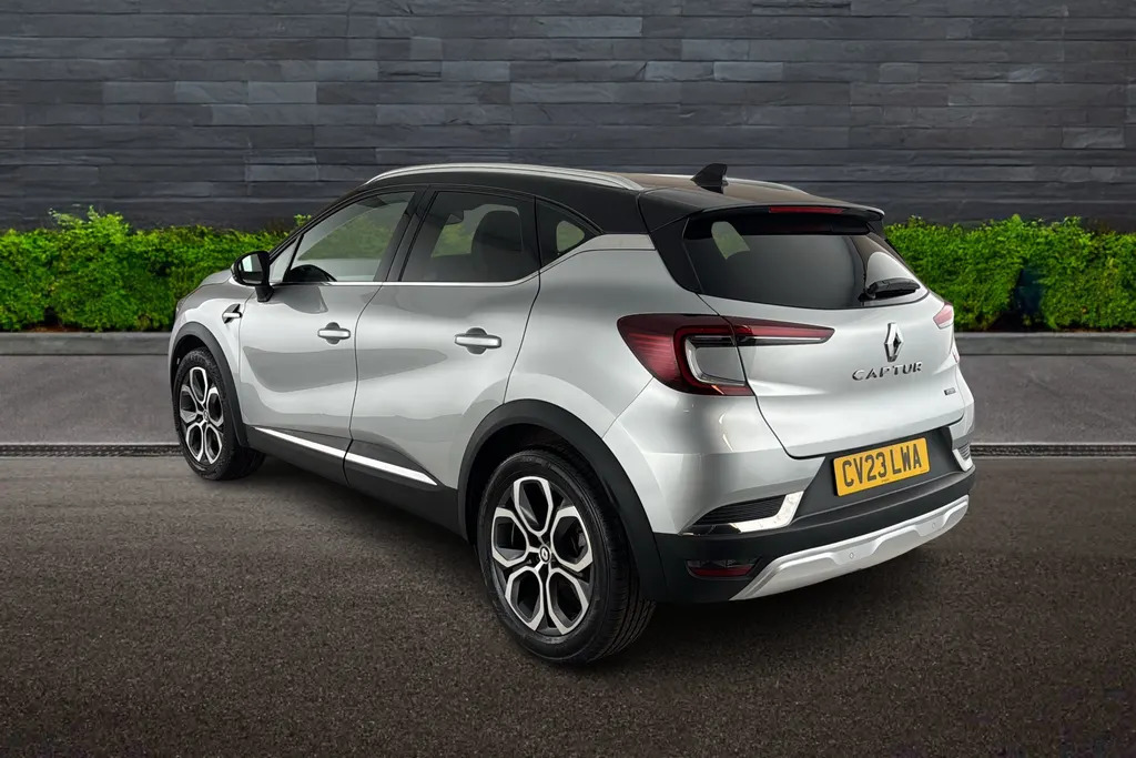 Renault Captur Hatchback 1.6 E-tech Full Hybr Black #5