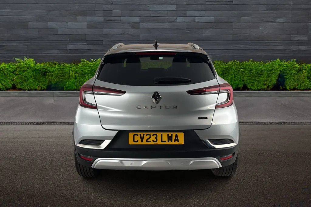 Renault Captur Hatchback 1.6 E-tech Full Hybr Black #6