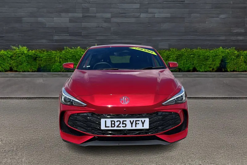 MG MG3 Hybrid Trophy Red #2