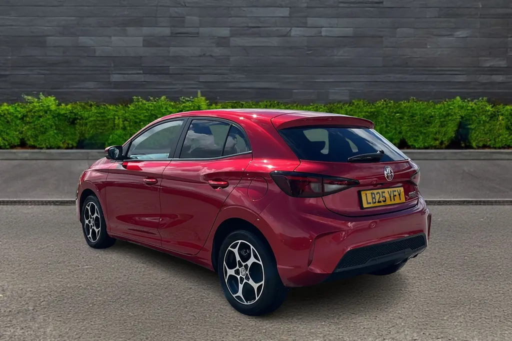 MG MG3 Hybrid Trophy Red #5