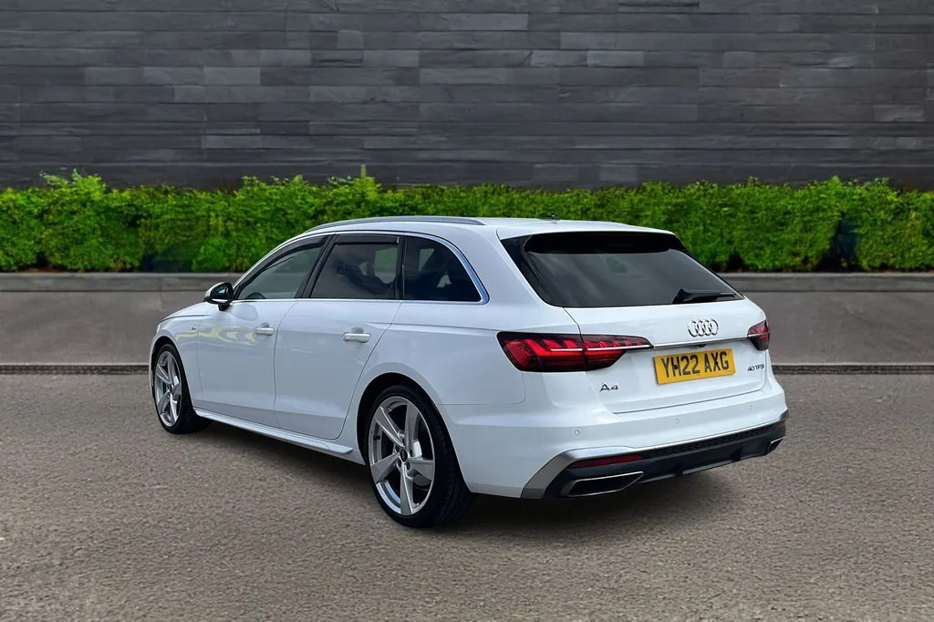 Audi A4 Avant Avant 40 Tfsi 204 S Line S White #5