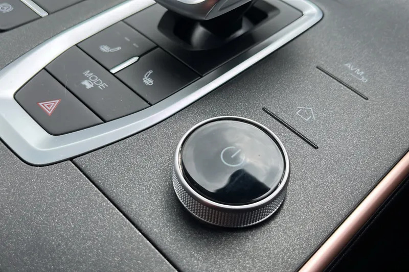 Omoda 5 Dr Noble 1.6 Black #38