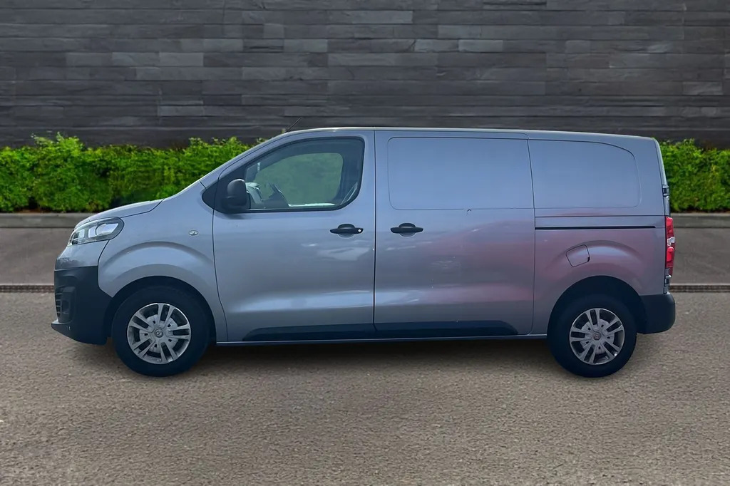 Vauxhall Vivaro 2900 1.5D 100 L1 H1 Dynamic Va DT69LLD Grey #4