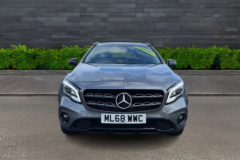 Mercedes-Benz GLA Class 180 Urban Edition ML68WWC Grey #2