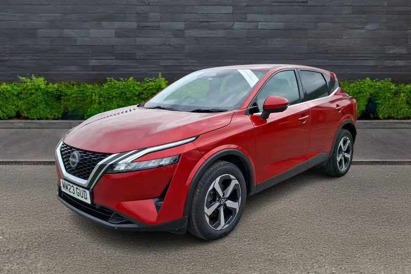 Nissan Qashqai 1.3 Dig-t Mh N-connecta MM23GUD Red #3