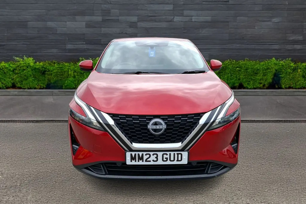 Nissan Qashqai 1.3 Dig-t Mh N-connecta MM23GUD Red #2