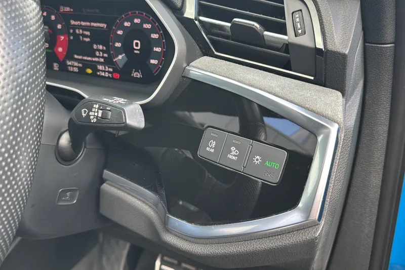 Audi Q3 35 Tfsi S Line Black #52