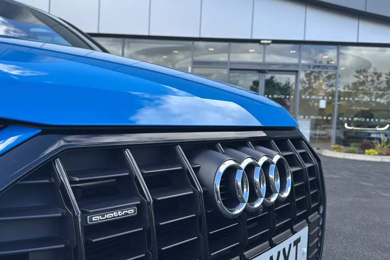 Audi Q3 35 Tfsi S Line Black #10