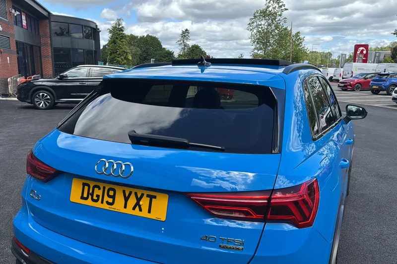 Audi Q3 35 Tfsi S Line Black #14