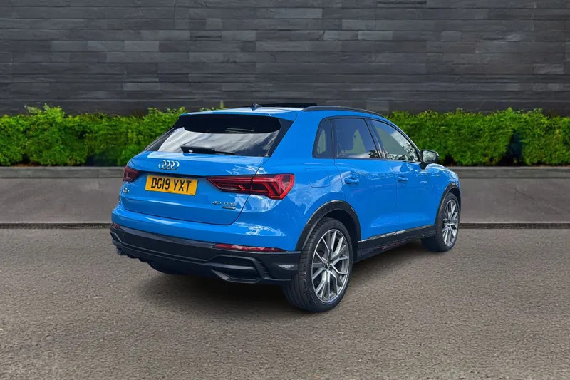 Audi Q3 35 Tfsi S Line Black #7