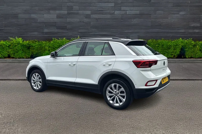 Volkswagen T-Roc 1.5 Tsi Life Dsg White #4