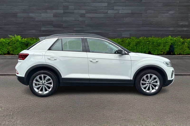 Volkswagen T-Roc 1.5 Tsi Life Dsg White #5