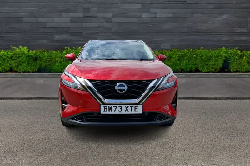 Nissan Qashqai 1.3 Dig-t Mh N-connecta Ha Red #2