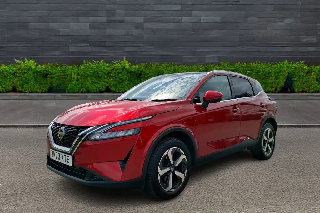 Nissan Qashqai 1.3 Dig-t Mh N-connecta Ha Red #3