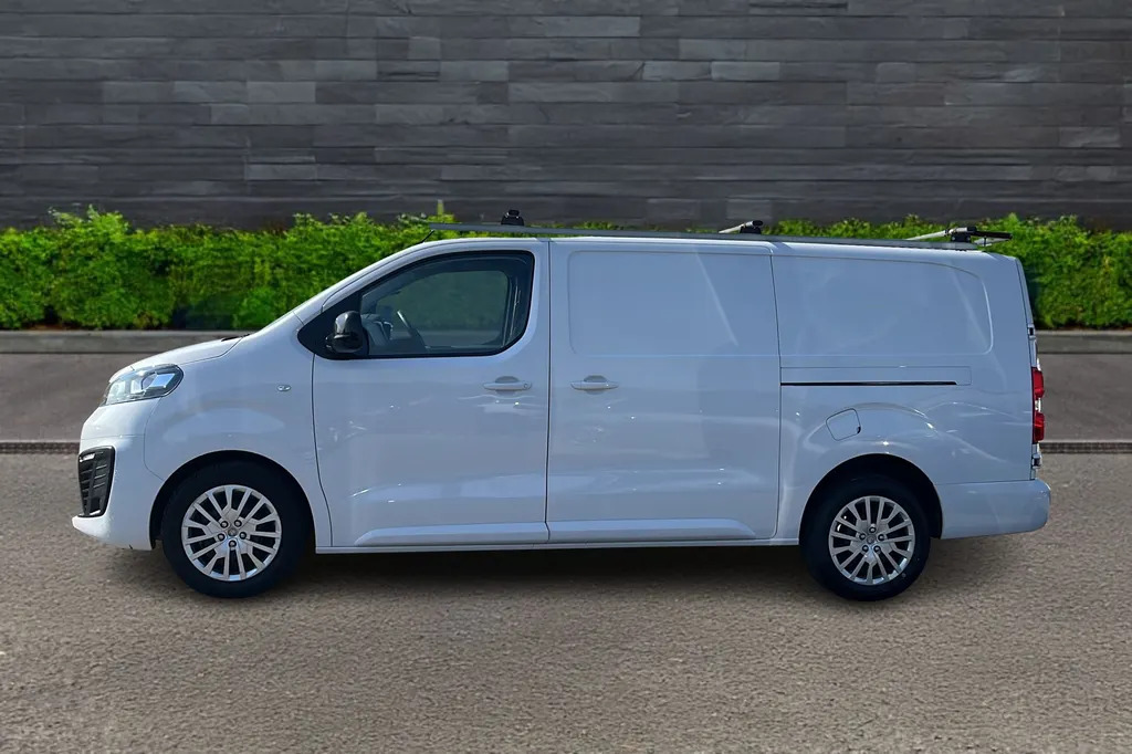 Vauxhall Vivaro 3100 2.0D 145 L2 H1 Pro Van DL23HRE White #4