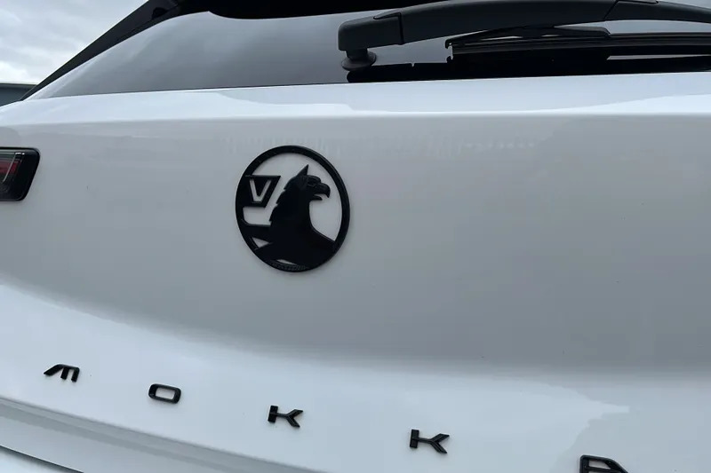 Vauxhall Mokka Ultimate White #15