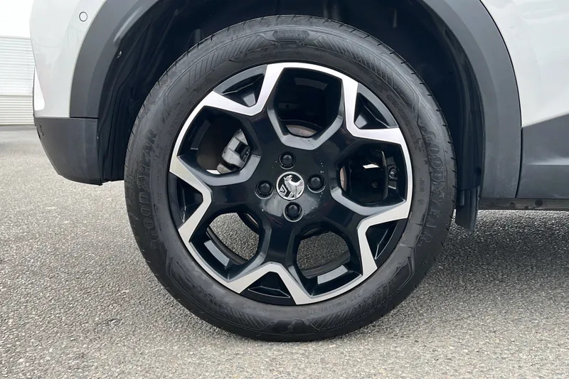 Vauxhall Mokka Ultimate White #17