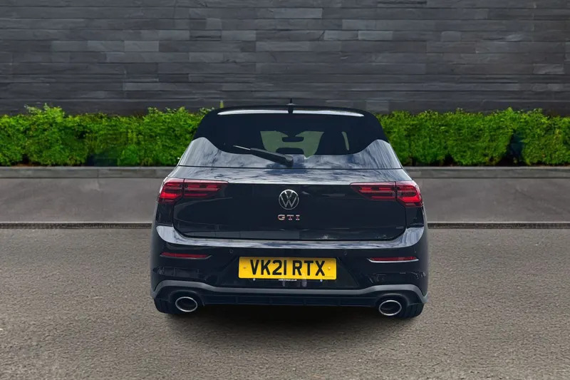 Volkswagen Golf 2.0 Tsi 300 Gti Clubsport Black #6